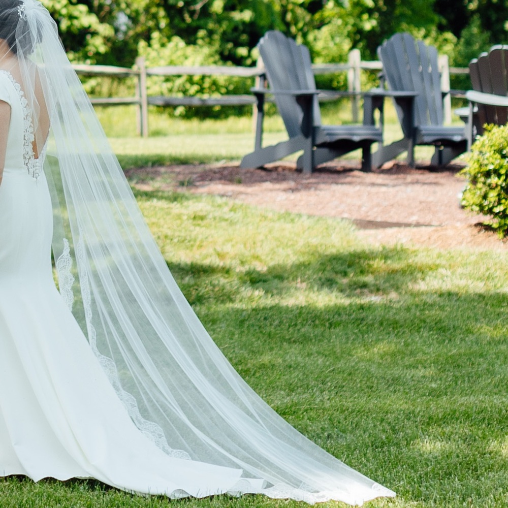 BHLDN Elegant White Bridal Veil
